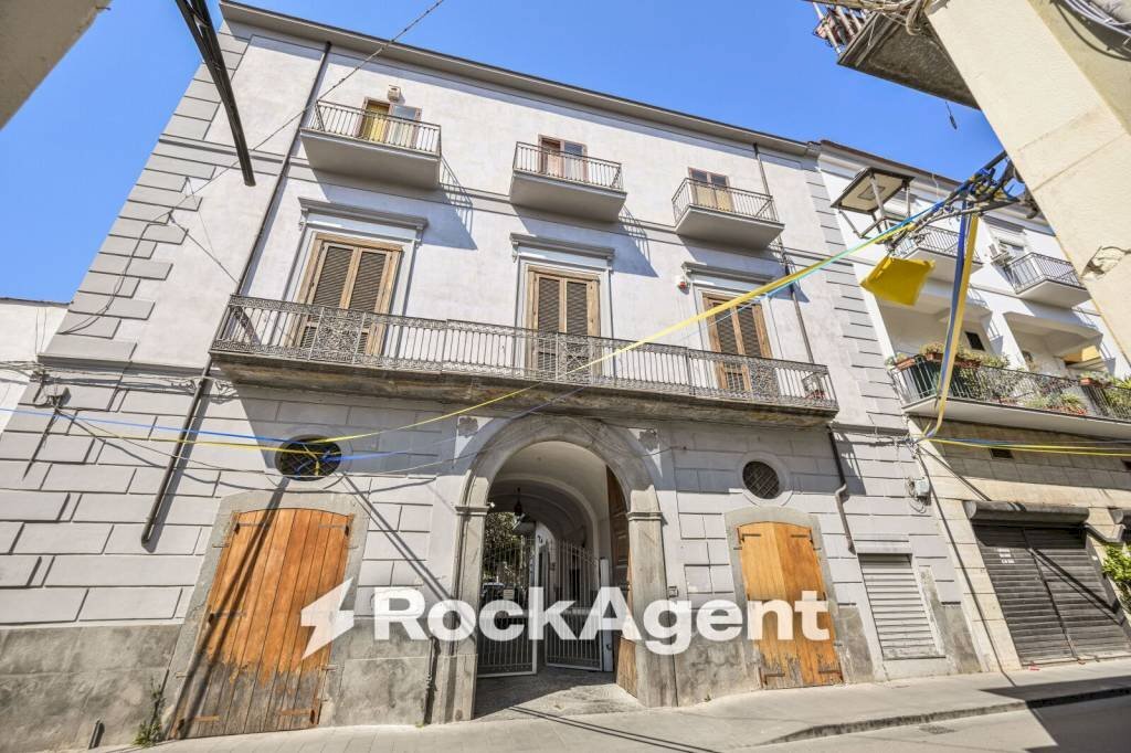Facciata - Stabile - Palazzo via Cesare Battisti, 117, Scafati - foto 3
