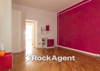 Camera da letto - Appartamento via Giuseppe Poerio, 47, Catanzaro - foto 8