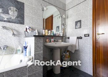 Bagno - Appartamento viale dei Tulipani, 183, Catanzaro - foto 23
