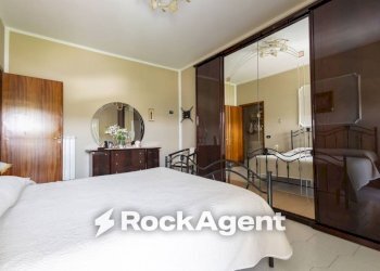 Camera da letto - Appartamento viale dei Tulipani, 183, Catanzaro - foto 33