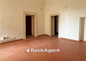 Stanza non arredata - Stable - Palace via dei Sarti, Volterra - photo 17