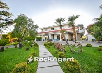 Giardino - Villa via Mare Mediterraneo, 44, Pontecagnano Faiano - foto 11