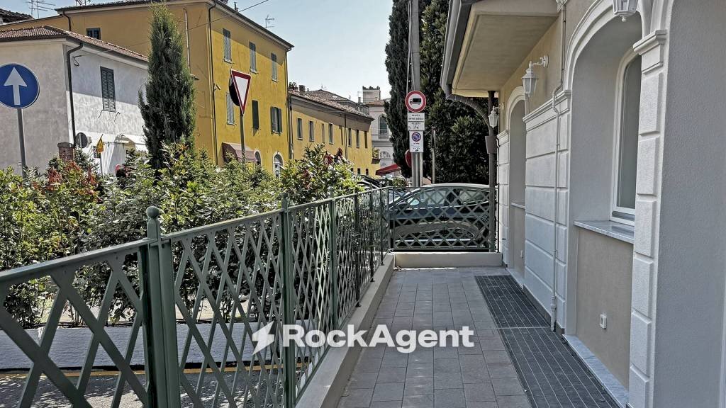 Balcone - Appartamento via Borgo Giannotti, Lucca - foto 2