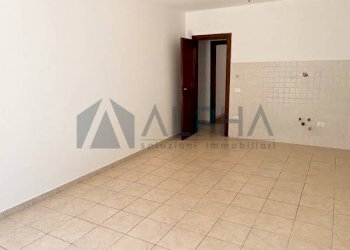 Salone - Four-room apartment via Faentina Nord, 148, Russi - photo 4