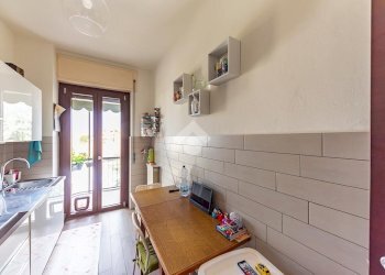 Two-room apartment Via Achille Grandi, Lainate - photo 12