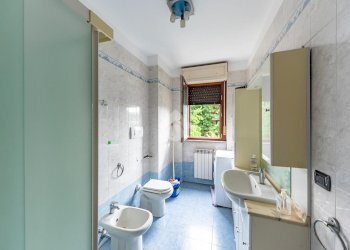 Two-room apartment Viale Rimembranze, Lainate - photo 11