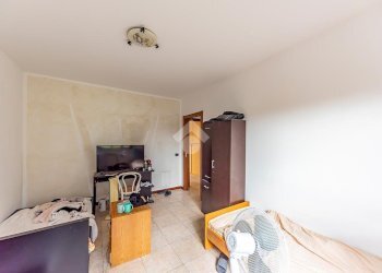 Two-room apartment Viale Rimembranze, Lainate - photo 17