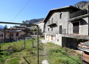 Independent house Località Soleil, Chatillon - photo 1