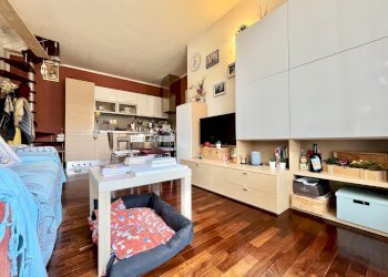 Zona giorno - Four-room apartment Via Umberto Terracini 18, Pontedera - photo 7
