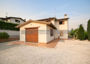 ESTERNO - Villa Strada delle Tavernacce 52, Perugia - foto 3