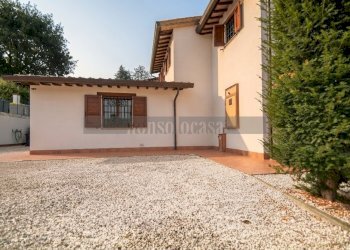 ESTERNO - Villa Strada delle Tavernacce 52, Perugia - foto 7