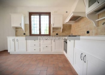 CUCINA - Villa Strada delle Tavernacce 52, Perugia - foto 22
