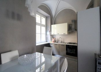 Three-room apartment Via palazzo di città, Saluzzo - photo 2