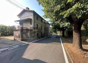 Edificio all\'aperto - Casa indipendente MARCONI
 
44, Quattro Castella - foto 3