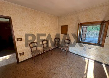 Stanza vuota - Casa indipendente MARCONI
 
44, Quattro Castella - foto 15