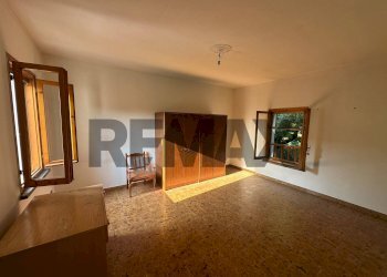Stanza vuota - Casa indipendente MARCONI
 
44, Quattro Castella - foto 22
