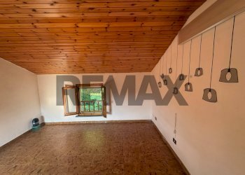 Stanza vuota - Casa indipendente MARCONI
 
44, Quattro Castella - foto 28