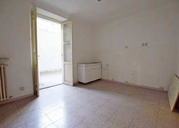 Cucina - Quadrilocale via Vittorio Veneto, 25, Mondovì - foto 5