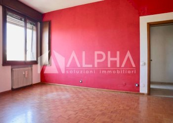 Camera da letto - Appartamento via Francesco Prampolini, Modena (zona Centro Storico) - foto 17