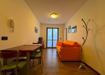 Salone - Two-room apartment via Galet, Valdisotto - photo 2