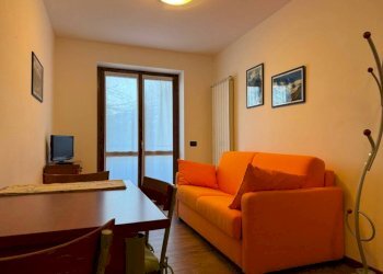 Salone - Two-room apartment via Galet, Valdisotto - photo 24