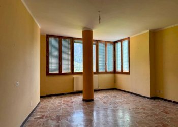 Cucina - Four-room apartment via 1 Maggio, 2, Sondalo - photo 7