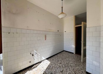 Cucina - Four-room apartment via 1 Maggio, 2, Sondalo - photo 12