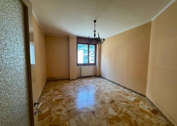 Camera da letto - Four-room apartment via 1 Maggio, 2, Sondalo - photo 14