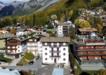 Vista - Four-room apartment via Monte Reit, 9, Bormio - photo 2