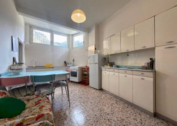 Cucina - Four-room apartment largo Giuseppe Mazzini, Sondalo - photo 45
