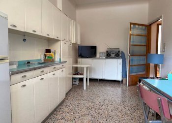 Cucina - Four-room apartment largo Giuseppe Mazzini, Sondalo - photo 49