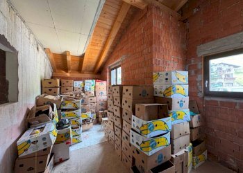 Stanza non arredata - Three-room apartment via Roma, 33, Valdisotto - photo 15