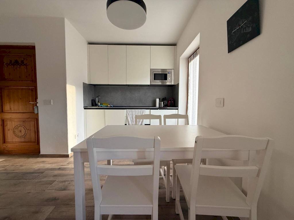 Cucina - Appartamento via Ripa Fontana, 4, Valdidentro - foto 1