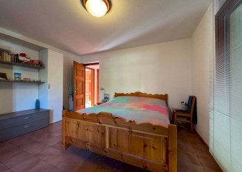 Camera da letto - Three-room apartment via De Simoni, 25, Bormio - photo 33
