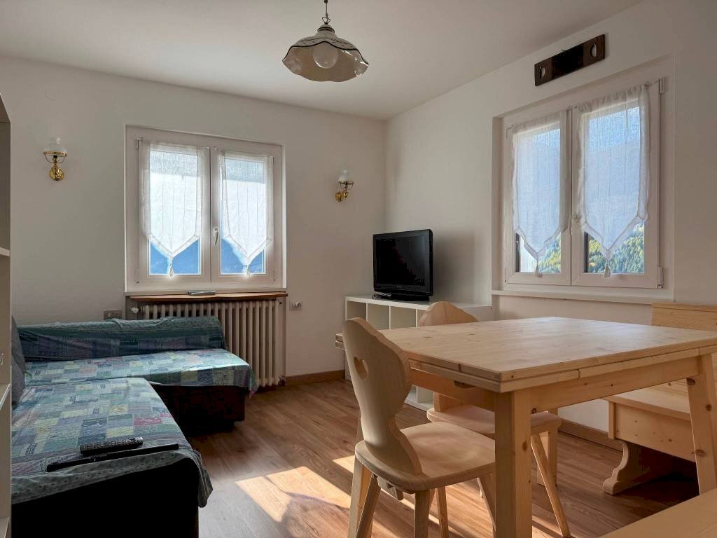Salone - Appartamento via Monte Reit, 9, Bormio - foto 1