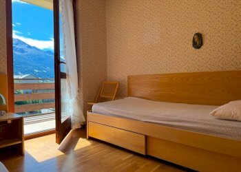 Camera da letto - Three-room apartment via Dosso del Grillo, 4, Valdidentro - photo 36