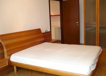 CAMERA DA LETTO - Bilocale ALVISI, Bologna (zona Massarenti) - foto 7