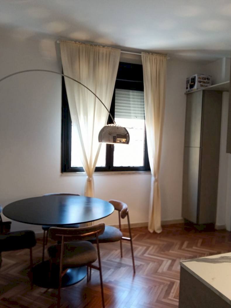 Trilocale Via Ugo Bassi, 3, Bologna (zona Centro Storico) - foto 3
