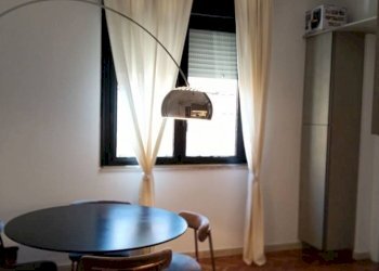 Trilocale Via Ugo Bassi, 3, Bologna (zona Centro Storico) - foto 3