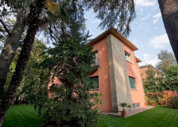 ESTERNO - Appartamento in Villa via Pier Paolo Molinelli, Bologna (zona Murri) - foto 3