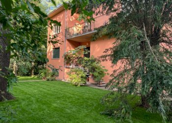 ESTERNO - Appartamento in Villa via Pier Paolo Molinelli, Bologna (zona Murri) - foto 5