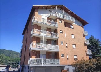 Four-room apartment Via Circonvallazione 33, Corio - photo 1