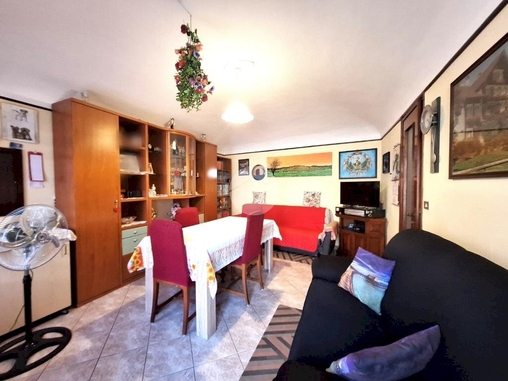 Casa semi indipendente Vicolo Matti, Caravino - foto 2