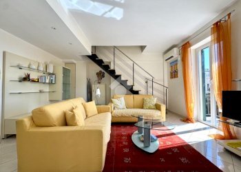 Three-room apartment Piazza Stalla, Alassio - photo 4