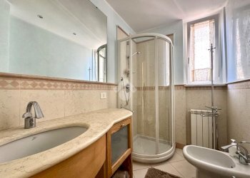 Three-room apartment Piazza Stalla, Alassio - photo 11