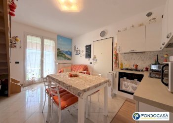 Foto 2 - Trilocale Via delle Ciappe
 
1, Loano - foto 2