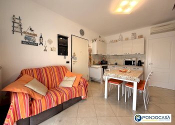 Foto 4 - Trilocale Via delle Ciappe
 
1, Loano - foto 4