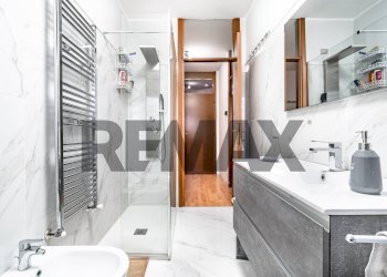Bagno - Trilocale Via Martin Luther King
 
10, Paderno Dugnano - foto 8