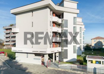 Edificio all\'aperto - Trilocale Via Martin Luther King
 
10, Paderno Dugnano - foto 19