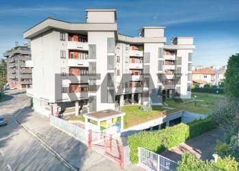 Edificio all\'aperto - Trilocale Via Martin Luther King
 
10, Paderno Dugnano - foto 20